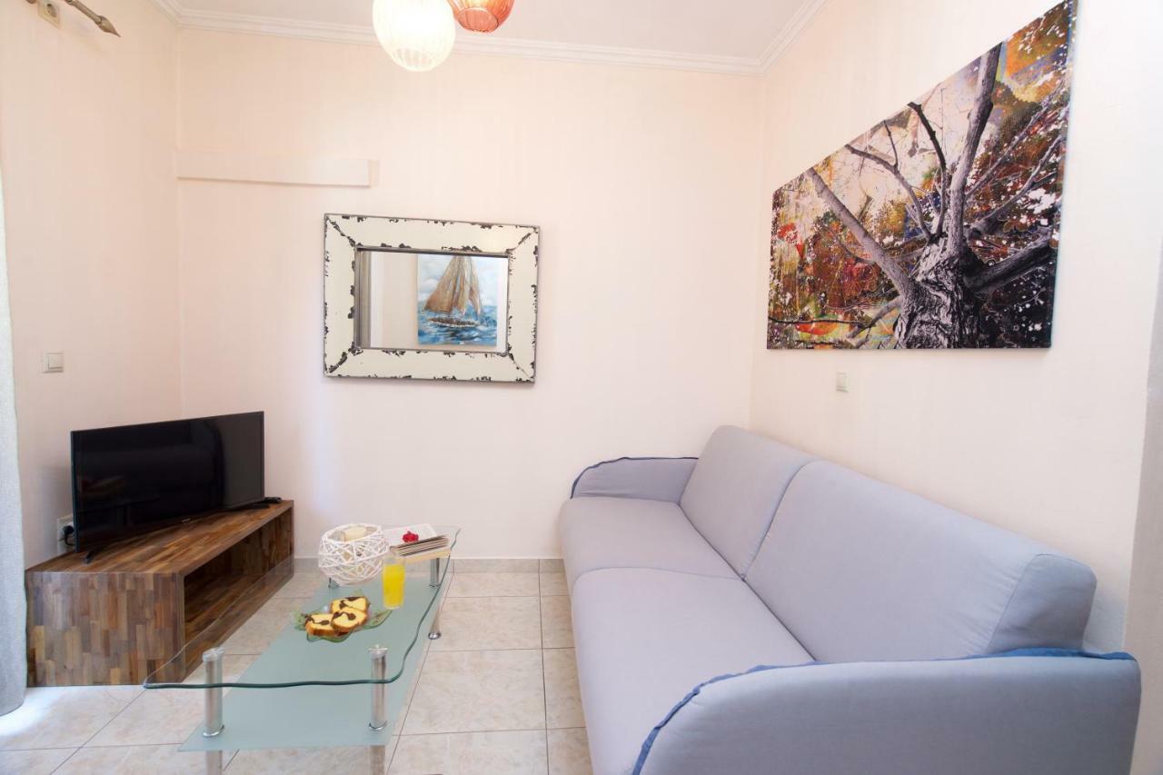 Apollon Apartment In Argostoli エクステリア 写真